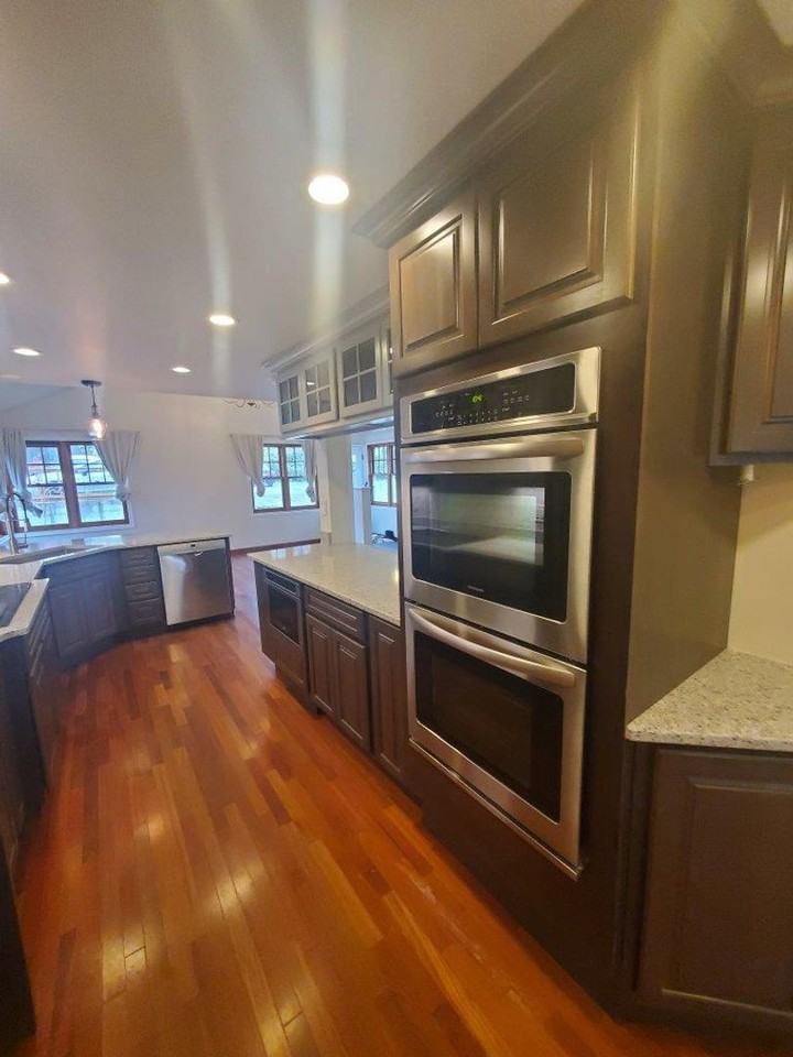 5440 34th Ave Sw - Photo 6 of 33