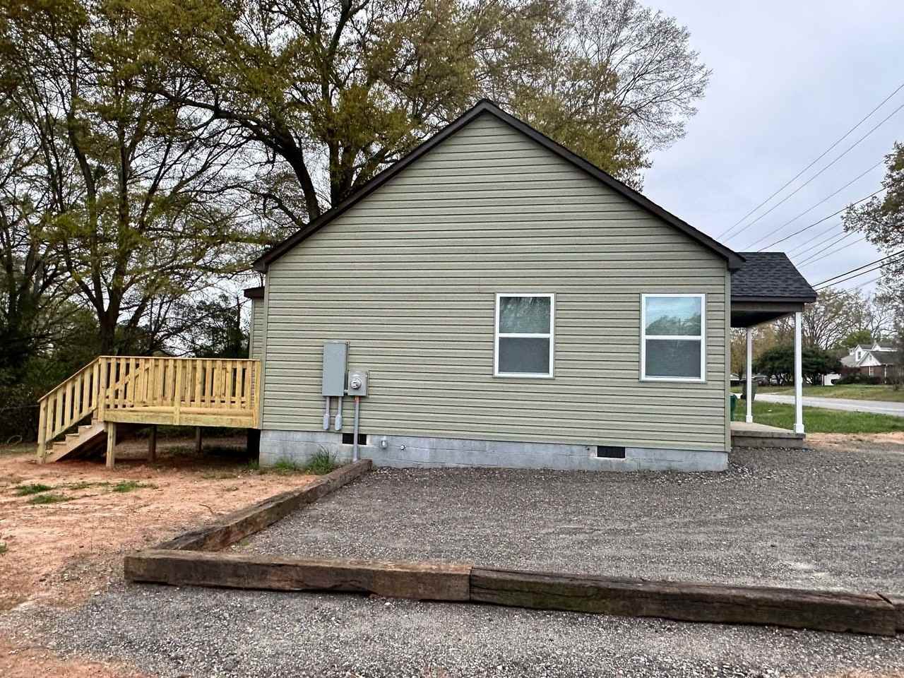 121 Pacolet Hwy - Photo 2 of 15