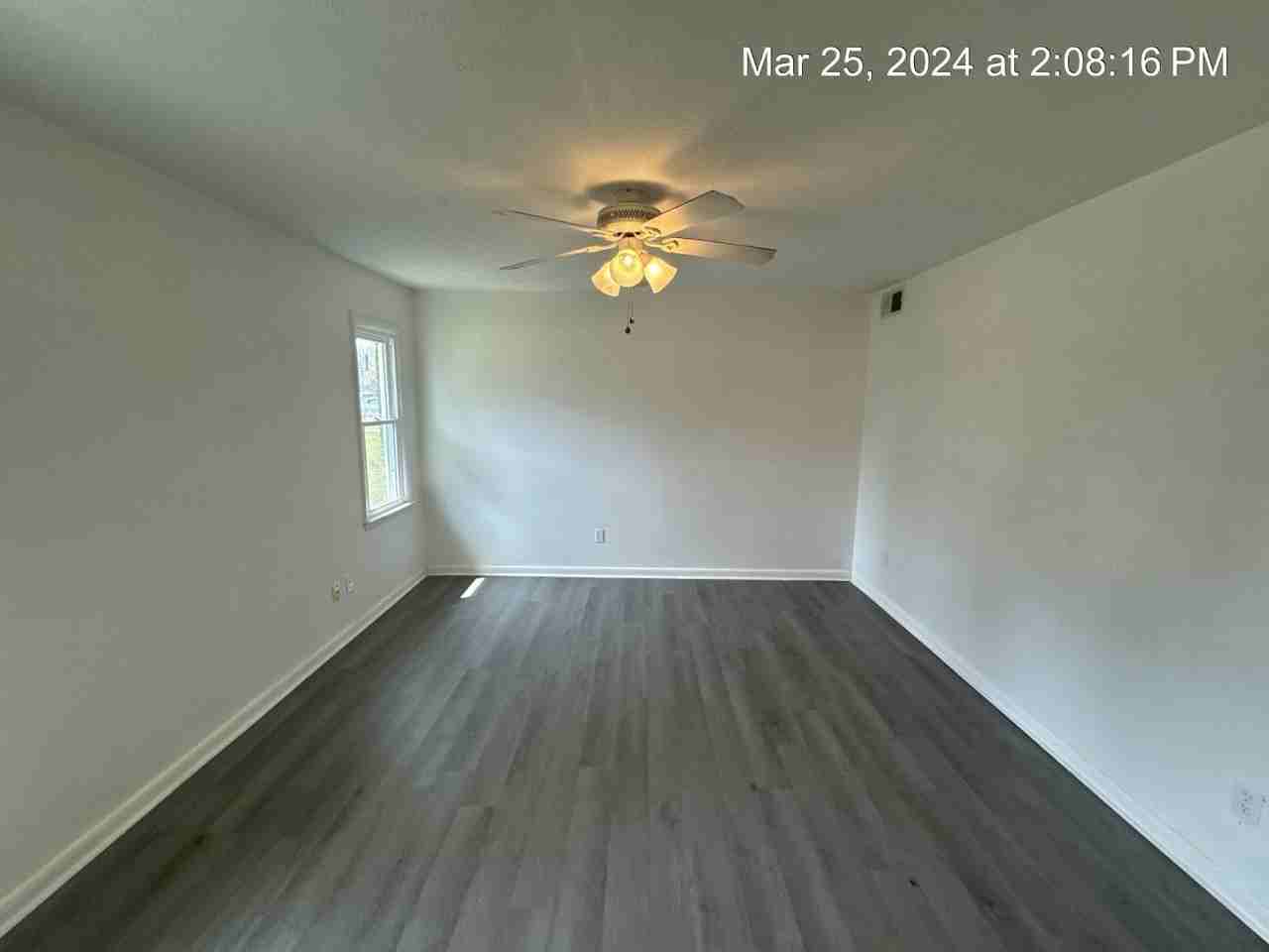 3516 Torbay Dr - Photo 5 of 19