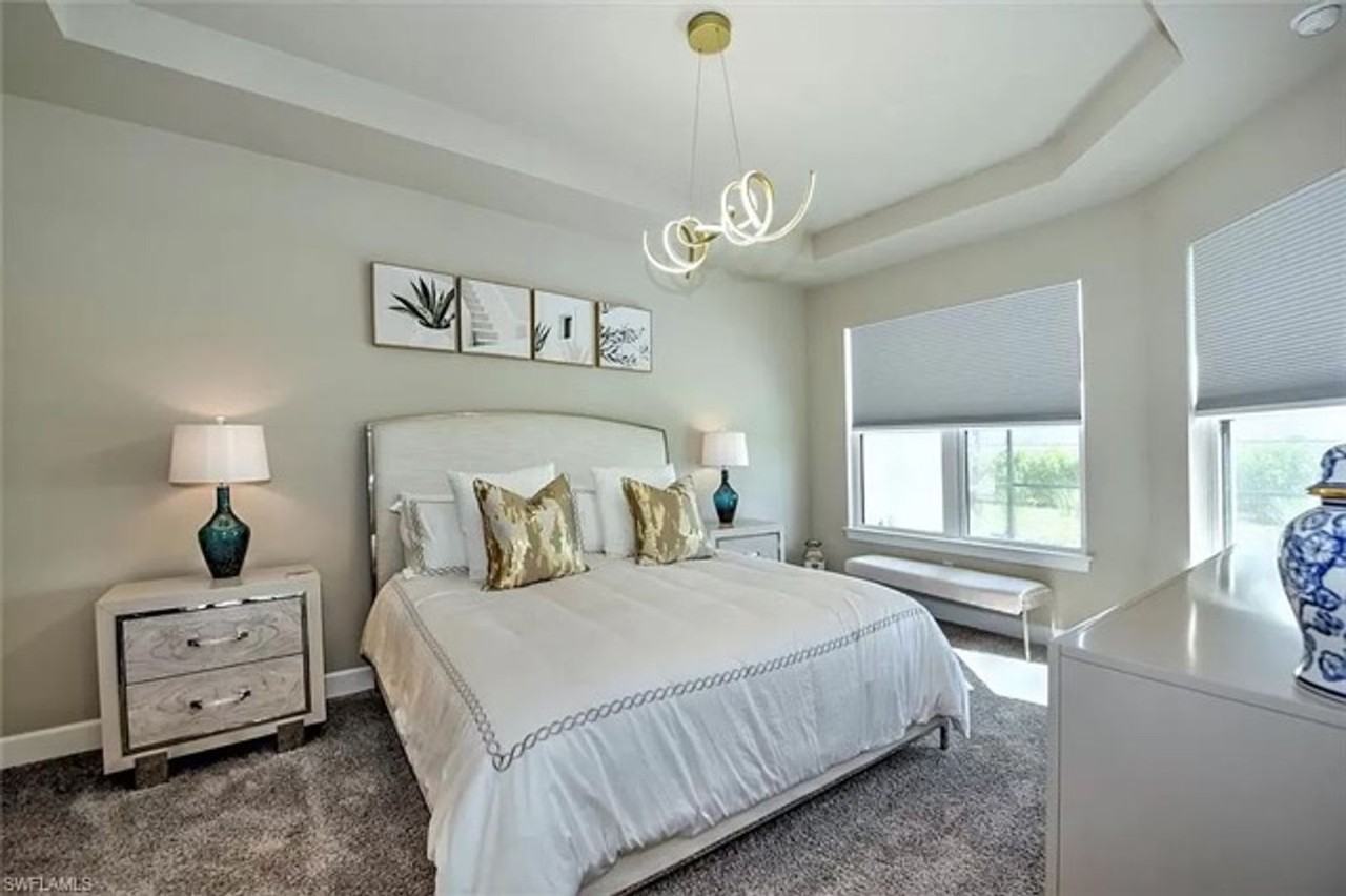 15158 Tolmino St - Photo 7 of 12