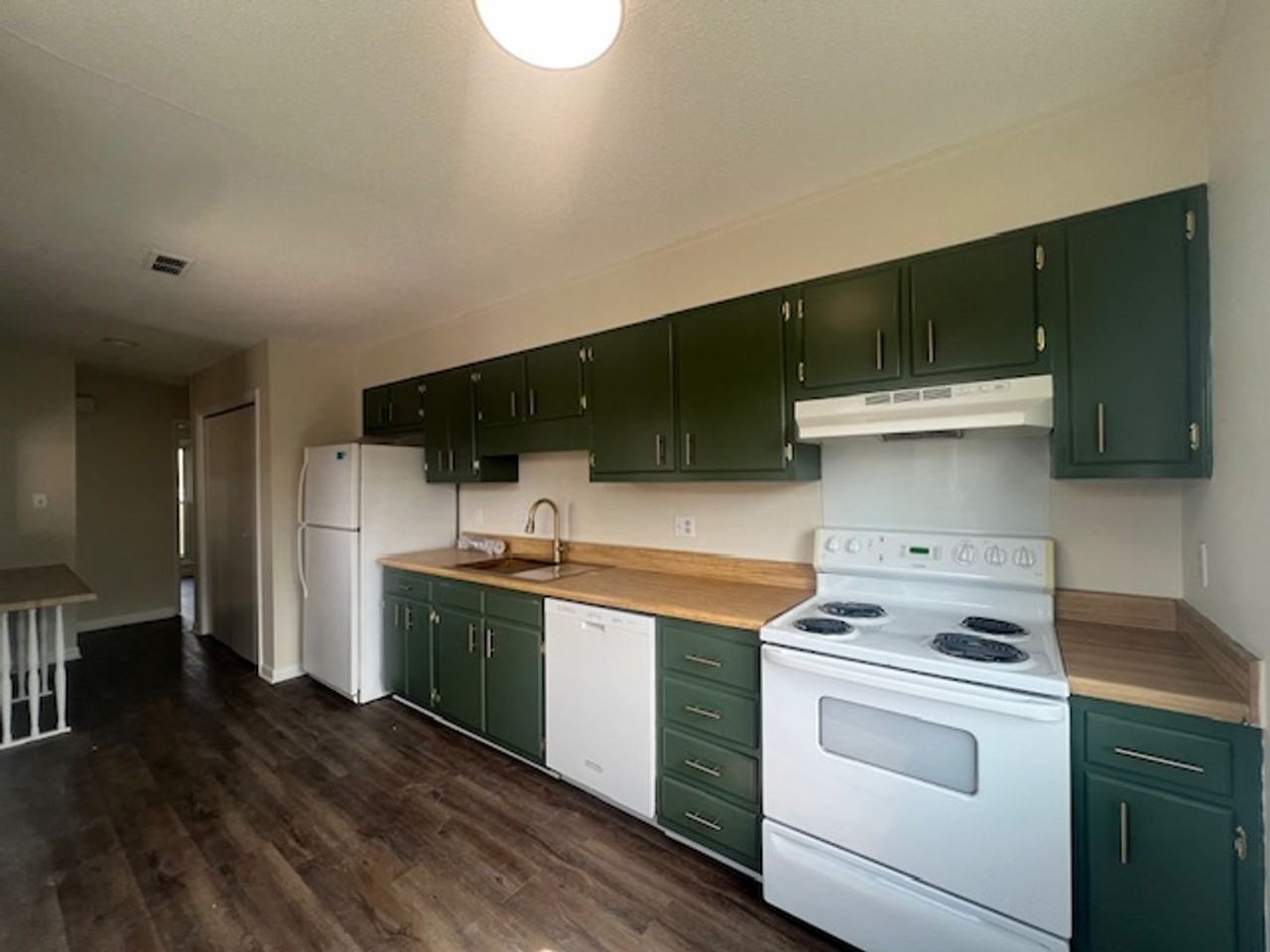 5913 Rustlewood Dr - Photo 5 of 11