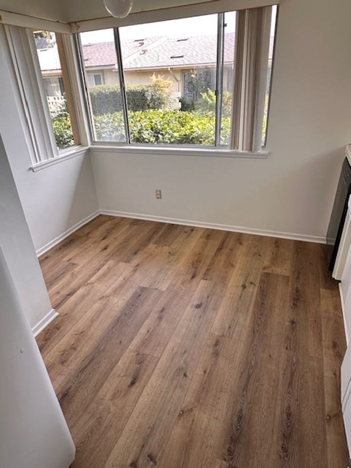 107 E Garden Grn - Photo 2 of 8