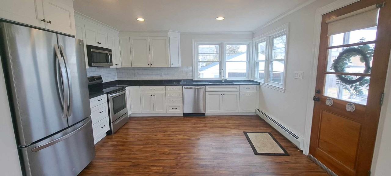 14 Glendale Ave - Photo 2 of 2