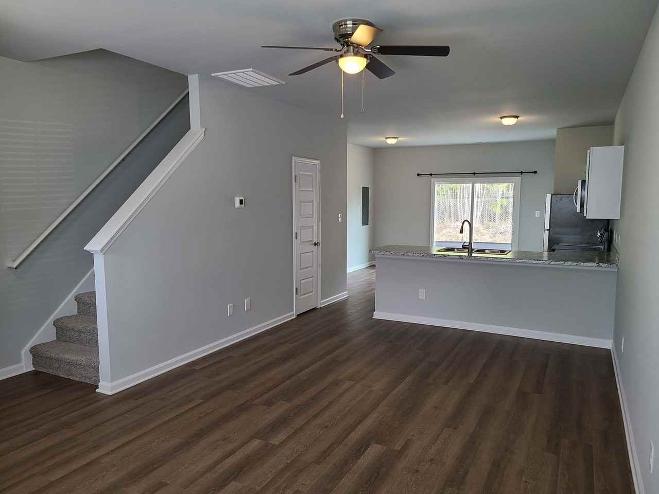 176 Buckhorn Ave - Photo 4 of 19