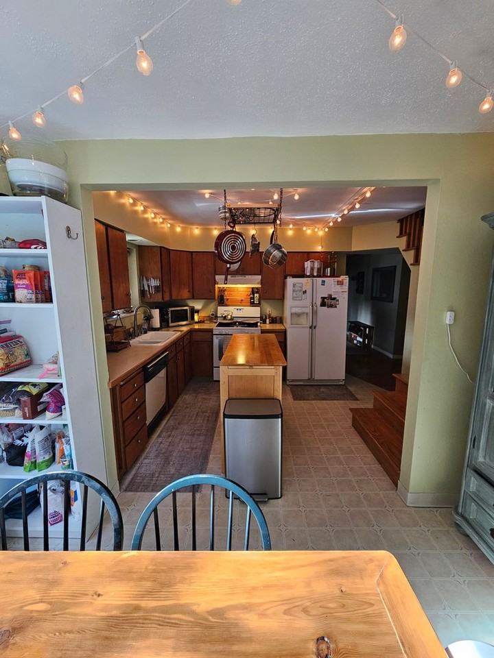 1701 30th St - Photo 6 of 15