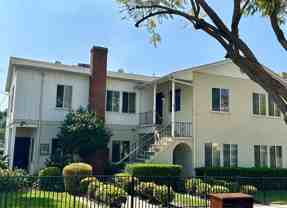 TRIPLEX - Photo 1 of 1