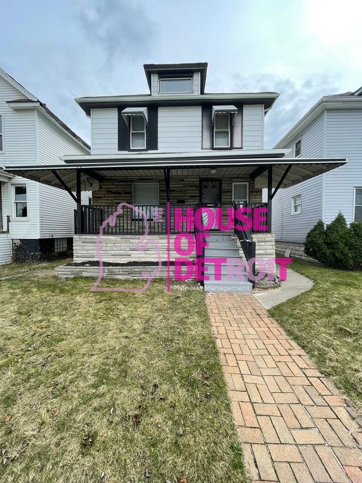 234 Beresford St - Photo 2 of 16