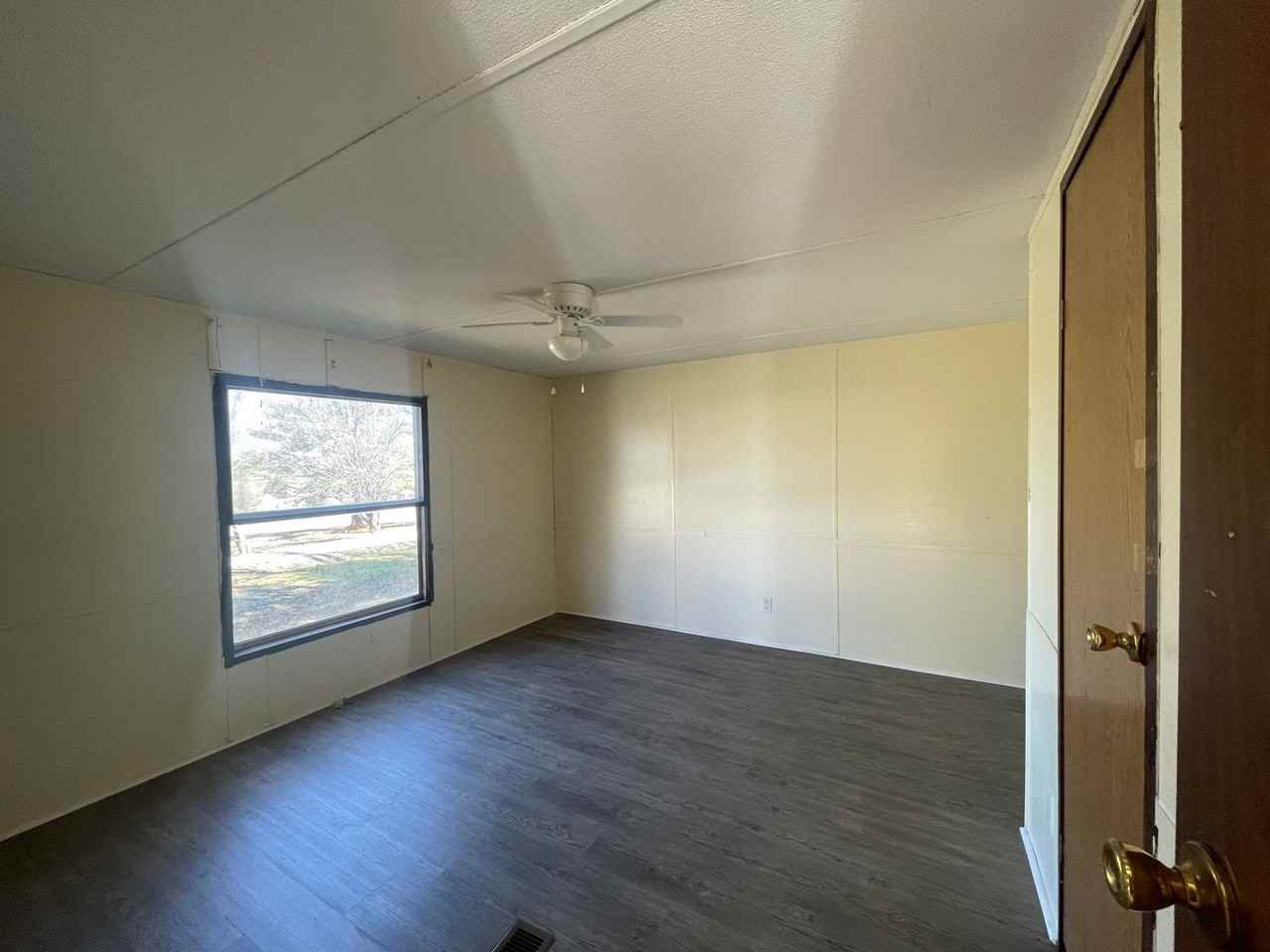 11561 11561 Rosebud Lane - 11561 Rosebud Lane - Photo 2 of 8