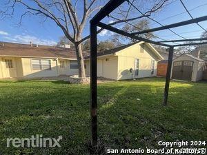 2911 Green Run Ln - Photo 3 of 17