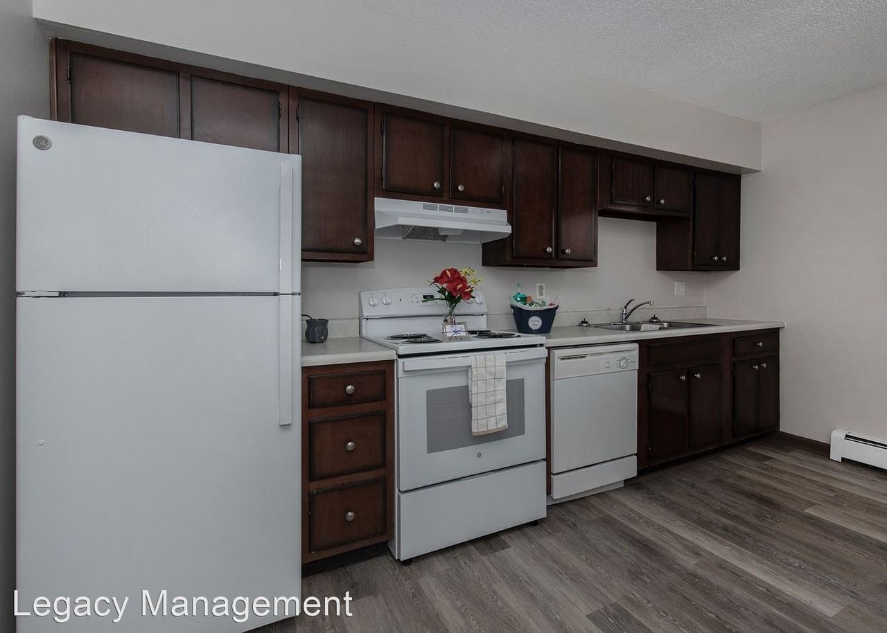 Sycamore Street Apartments - Photo 2 of 26