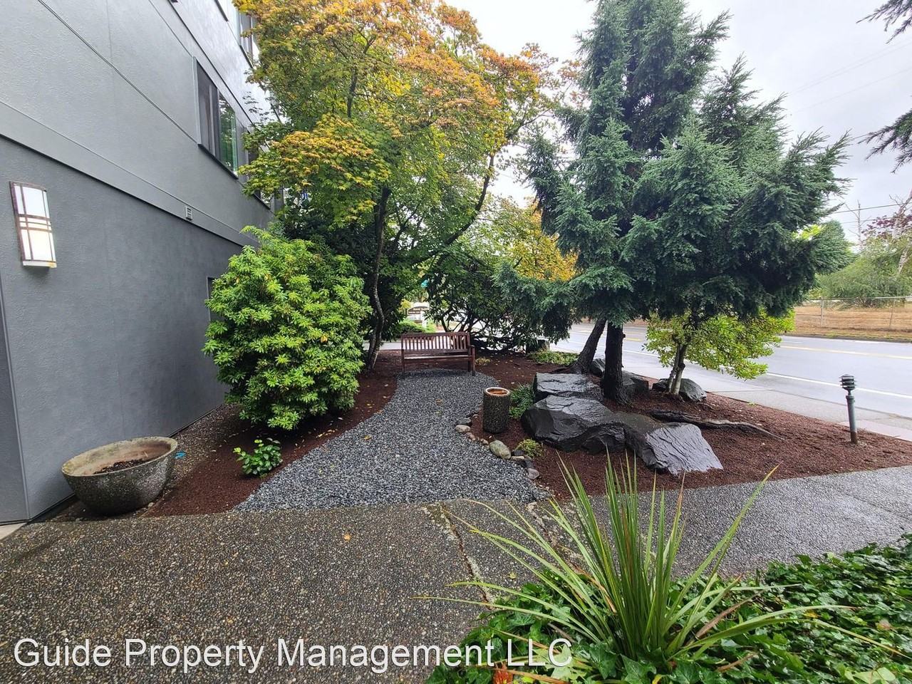 15015 Shoreline Apartments - Photo 3 of 16