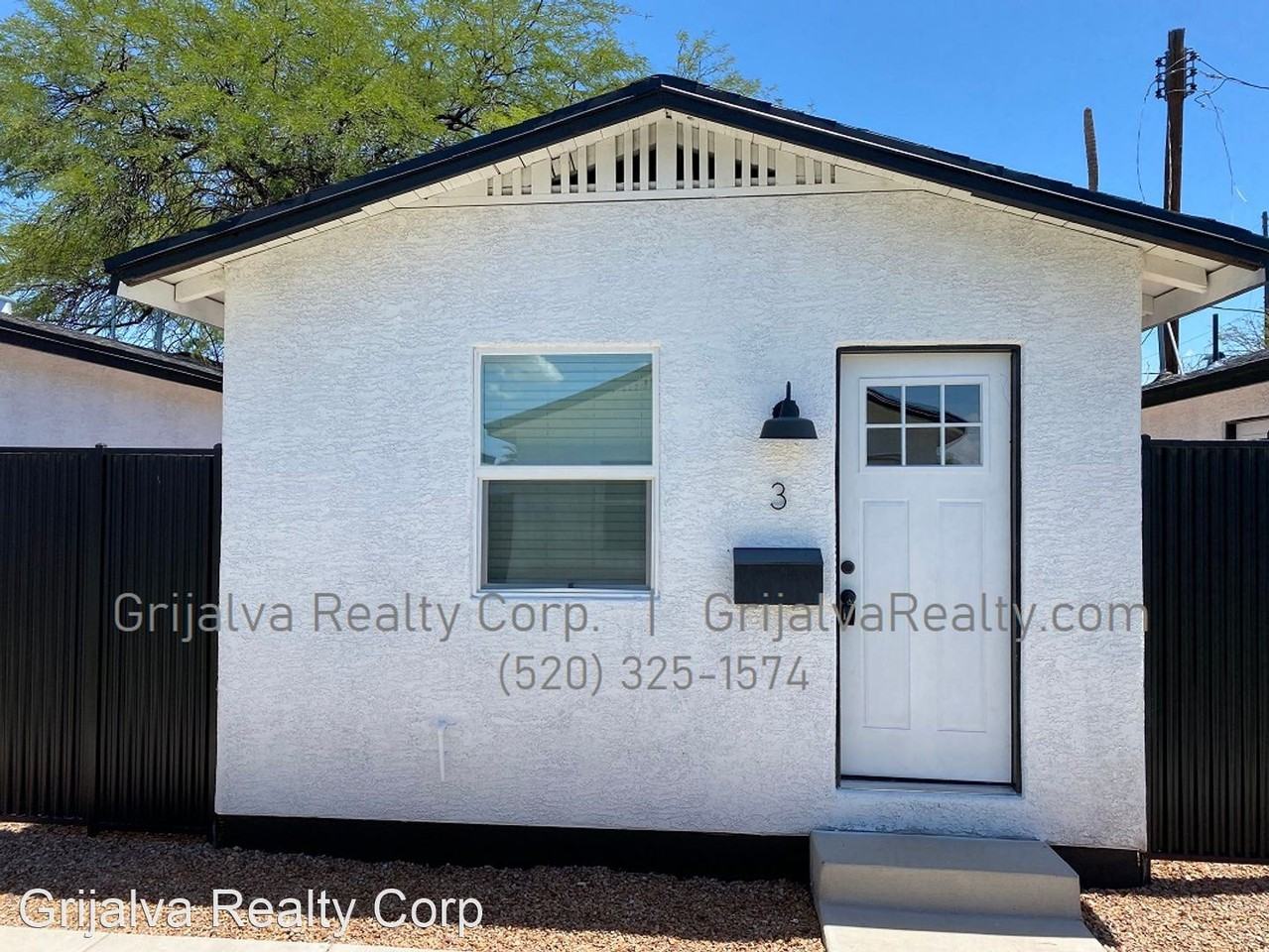 1030 E Lee - Photo 2 of 2