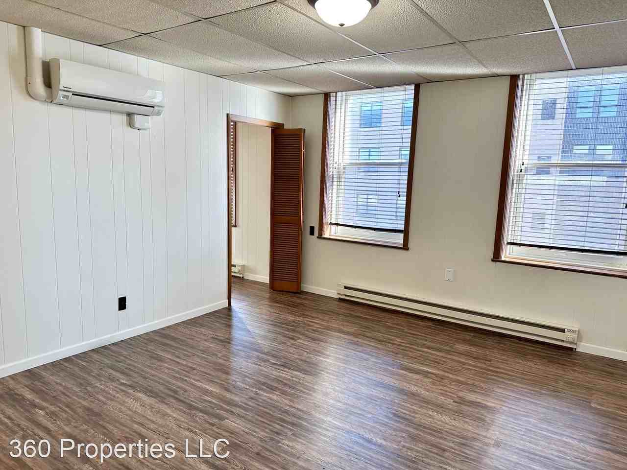 408 1/2 Broadway - Photo 3 of 8