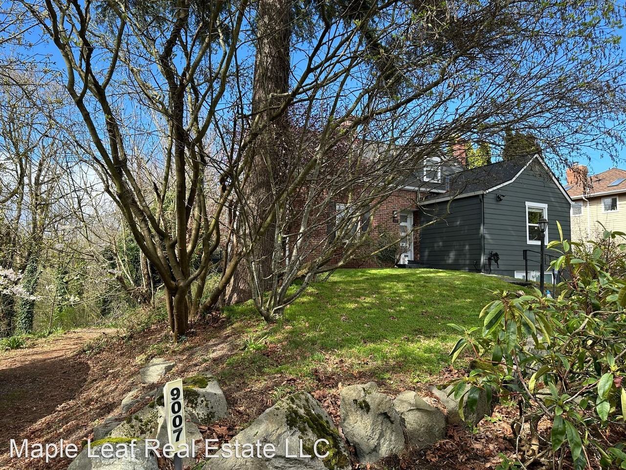 9007 25th Ave Nw - Photo 2 of 39