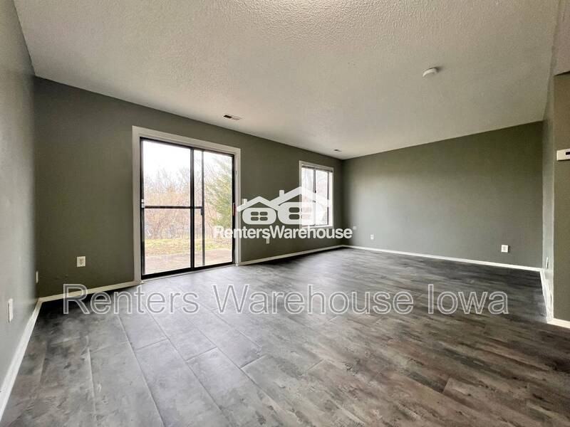 1924 E Bell Ave - Photo 3 of 17