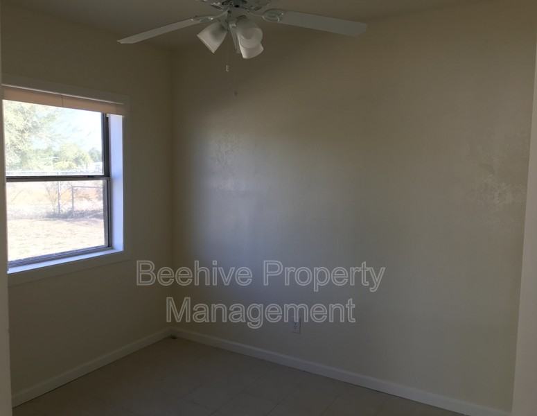 18044 E San Tan Blvd #5 - Photo 3 of 4