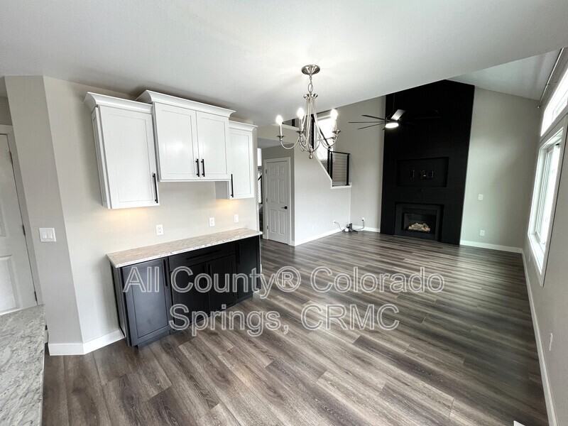 4391 Coolwater Dr - Photo 7 of 27