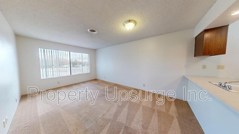 540 South St #2 - Photo 3 of 15