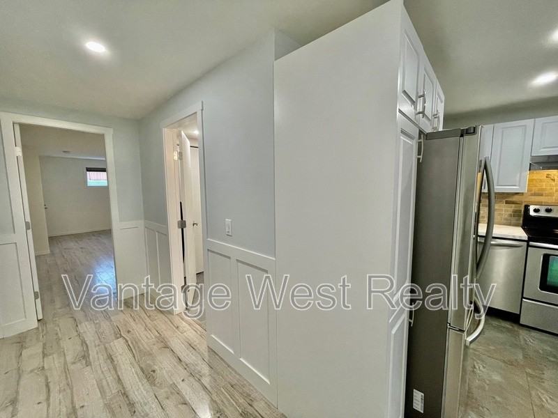 690 San Michelle Rd - Photo 6 of 22