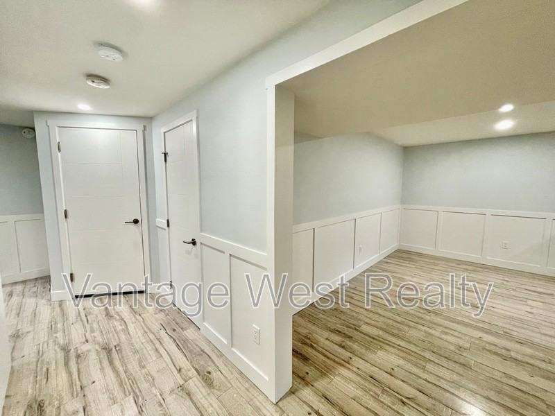 690 San Michelle Rd - Photo 7 of 22