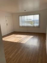1722 159th Ave #B - Photo 1 of 1