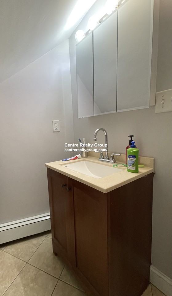 24 Chestnut Hill Ave #3 - Photo 6 of 7
