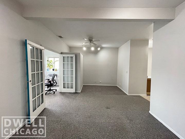 3631 N Hermitage Ave #2R - Photo 6 of 24