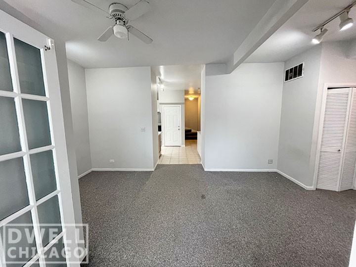 3631 N Hermitage Ave #2R - Photo 7 of 24