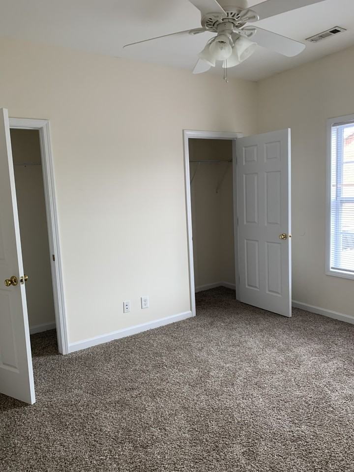 2014 N Willow Ave - Photo 3 of 10