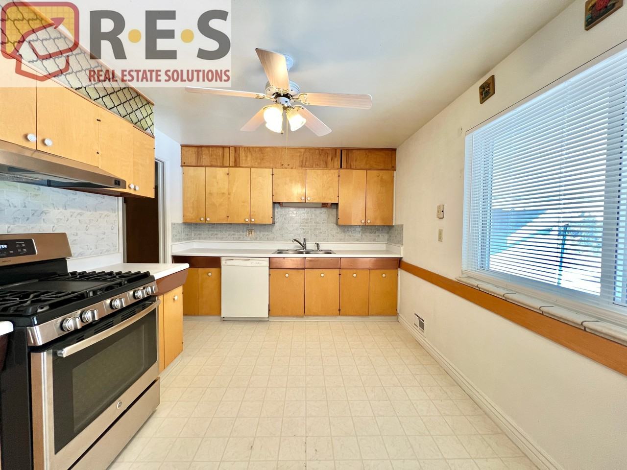 3116 Racine St - Photo 2 of 18