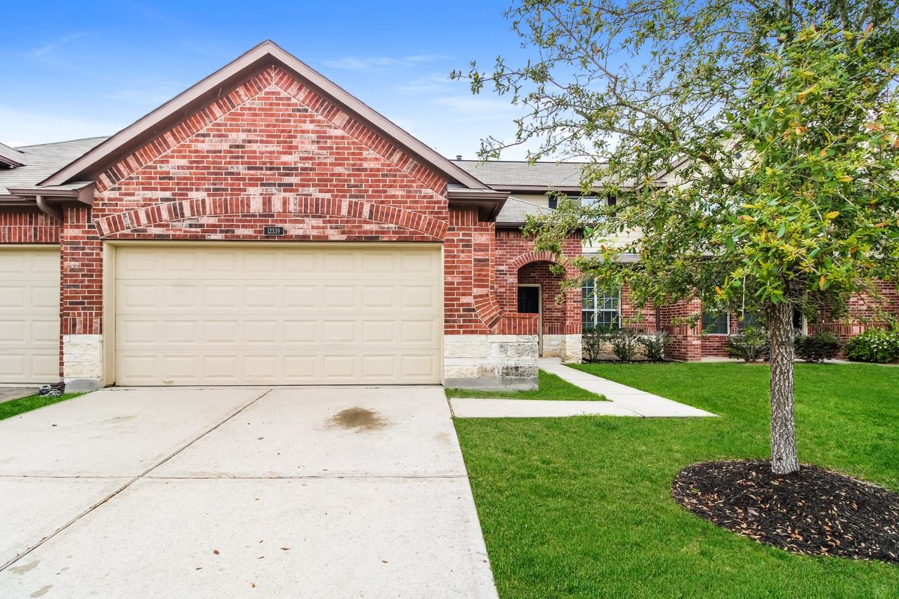 12339 Dona Ln