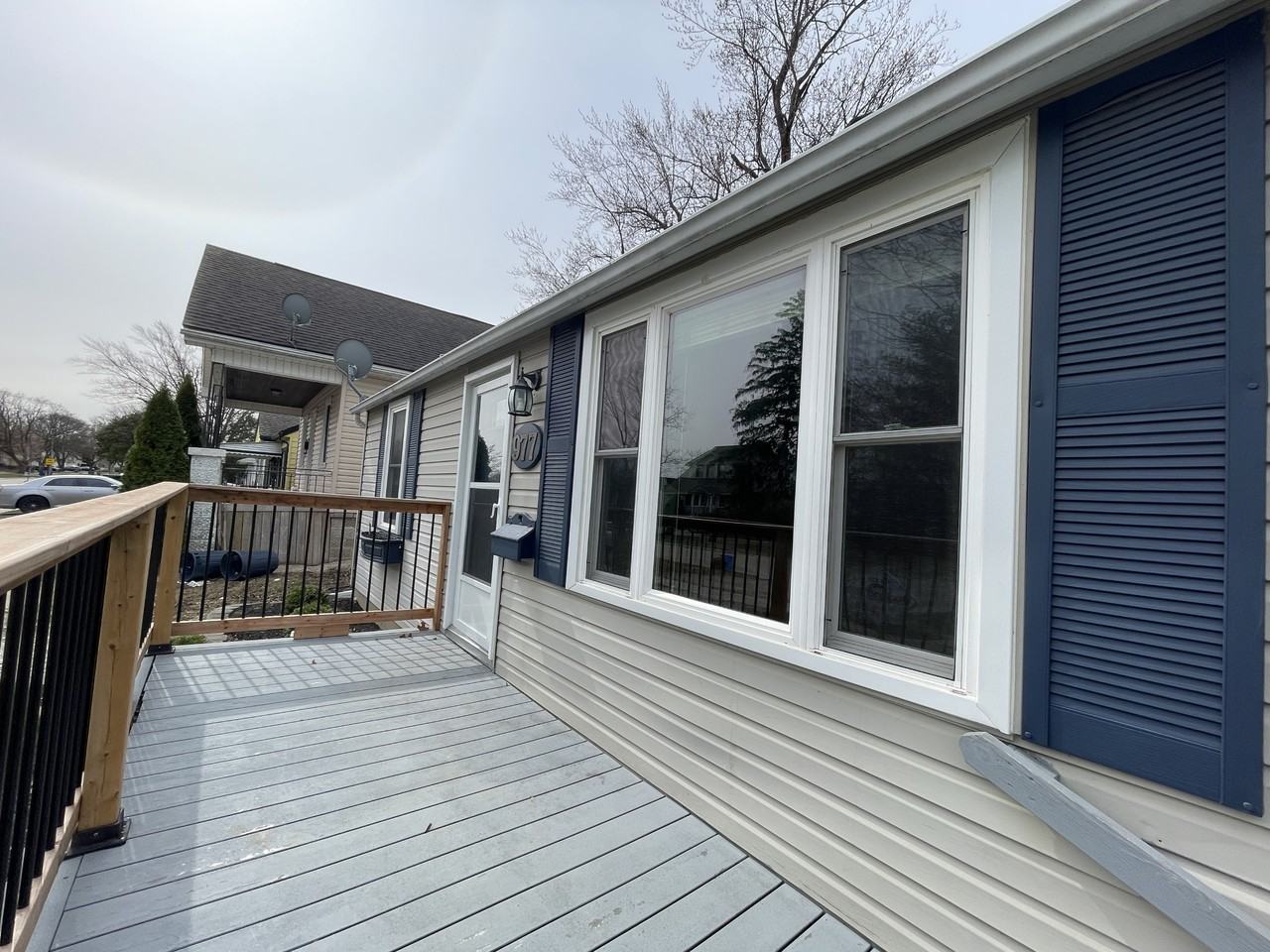 977 Westminster Blvd - Photo 2 of 27