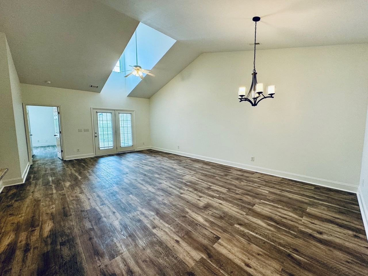 626 Banks Dr - Photo 6 of 22