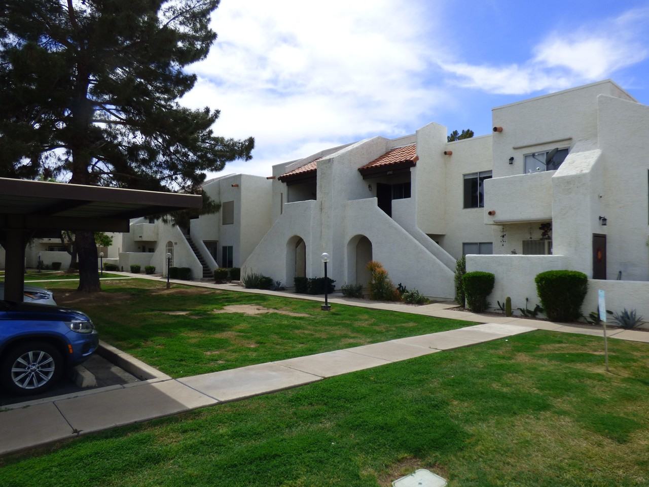 4730 W Northern Ave - Photo 3 of 21