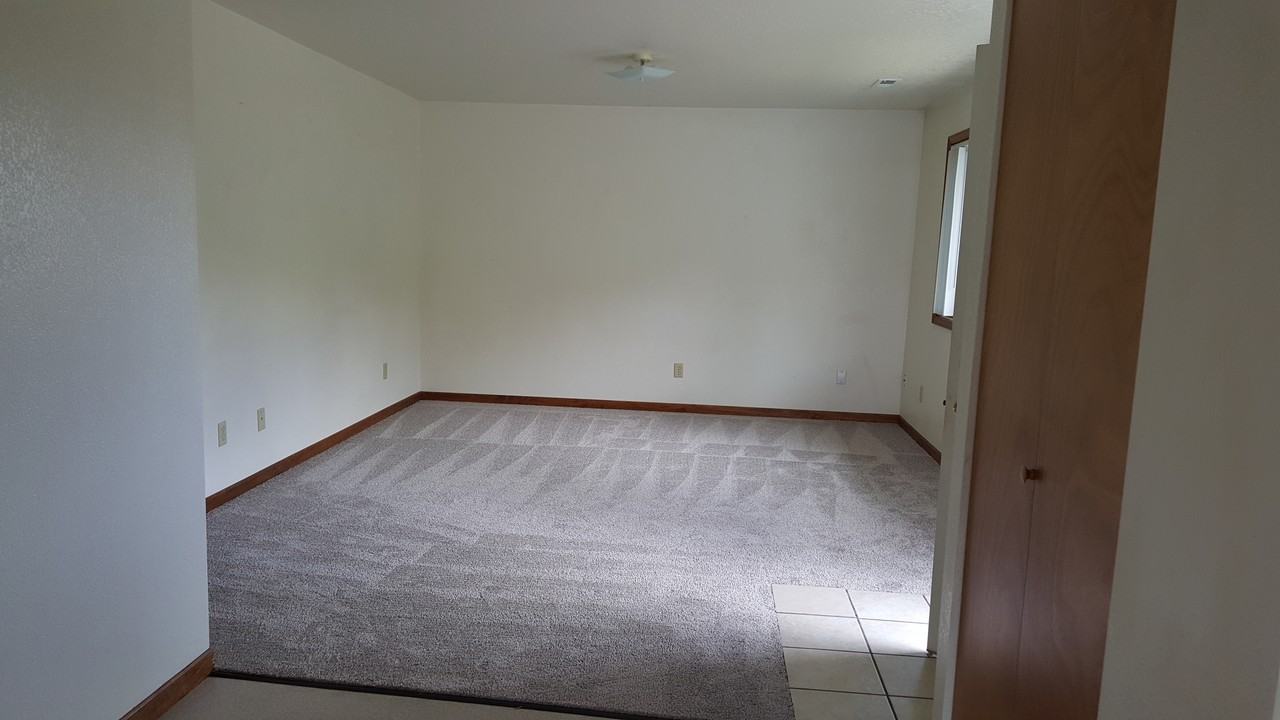 801-821 Rodgers St - Photo 3 of 15