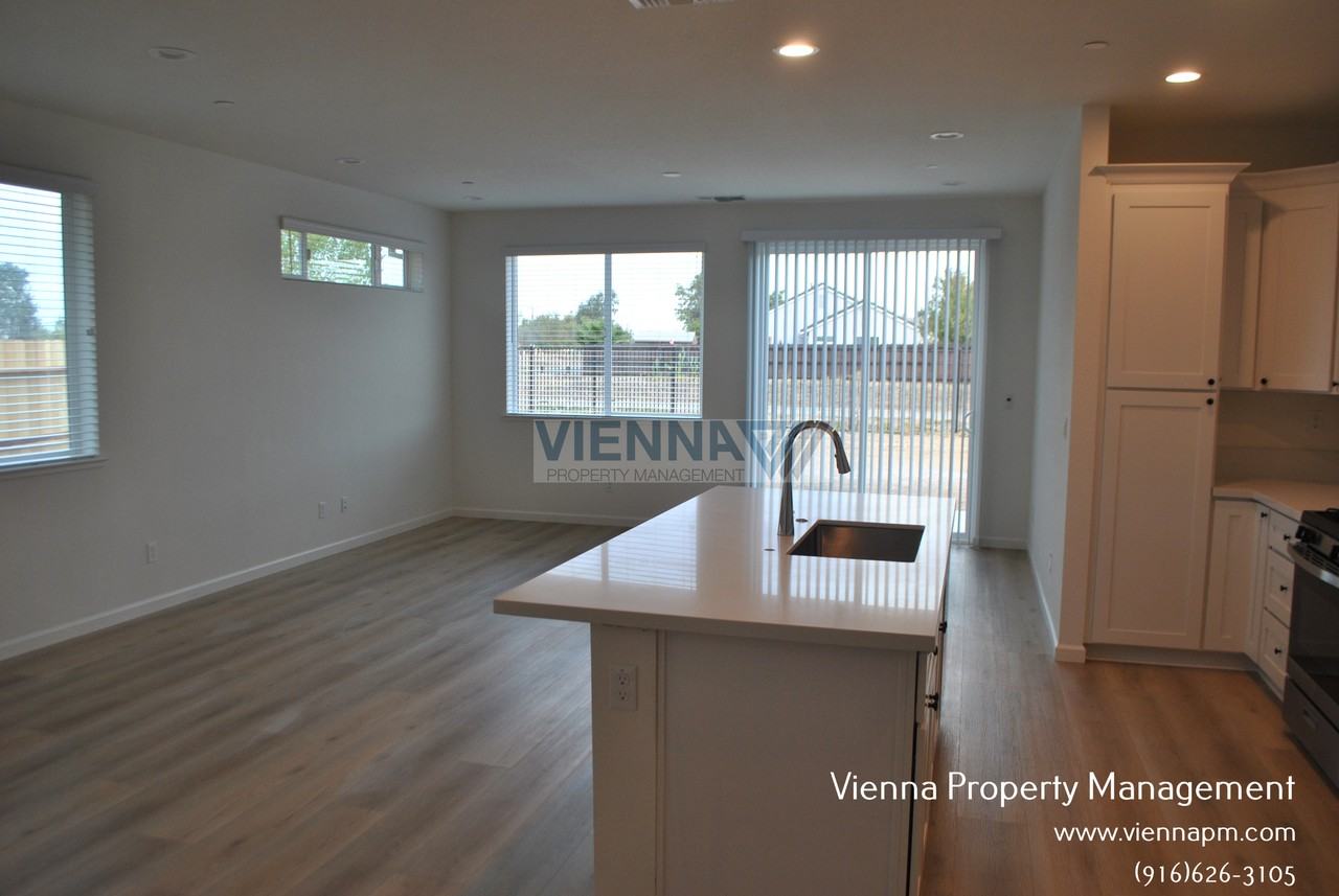 509 Fox Hunt Way - Photo 6 of 33