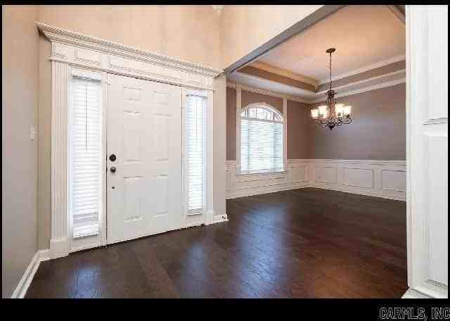 15401 Hartford St - Photo 2 of 25