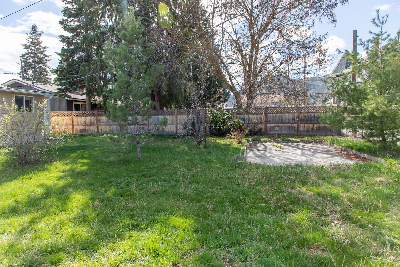 1116 Highland Dr #1 - Photo 5 of 13