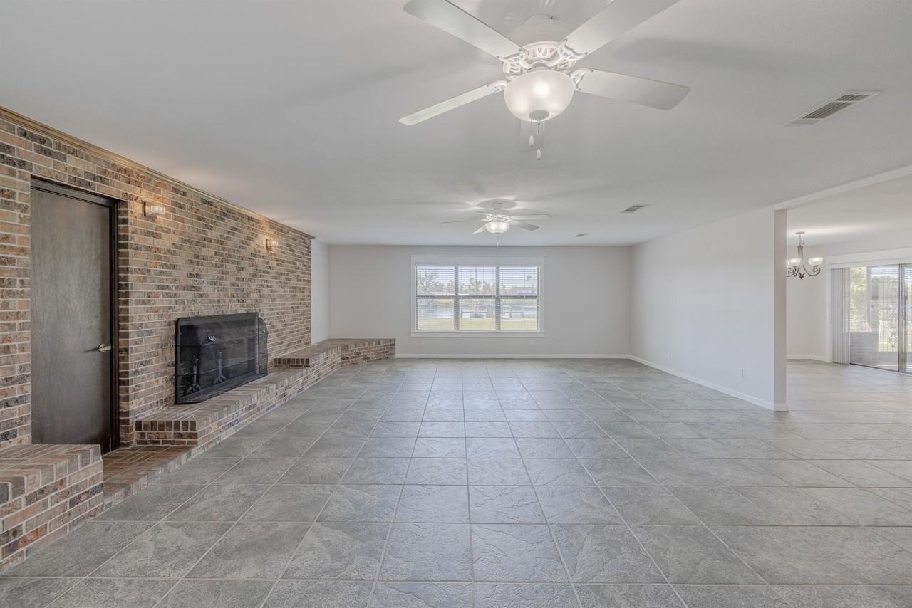 7402 Highway 2302 #1 - Photo 5 of 44