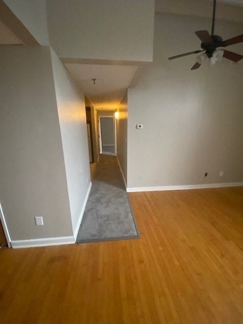 Austin Manor - Photo 2 of 8