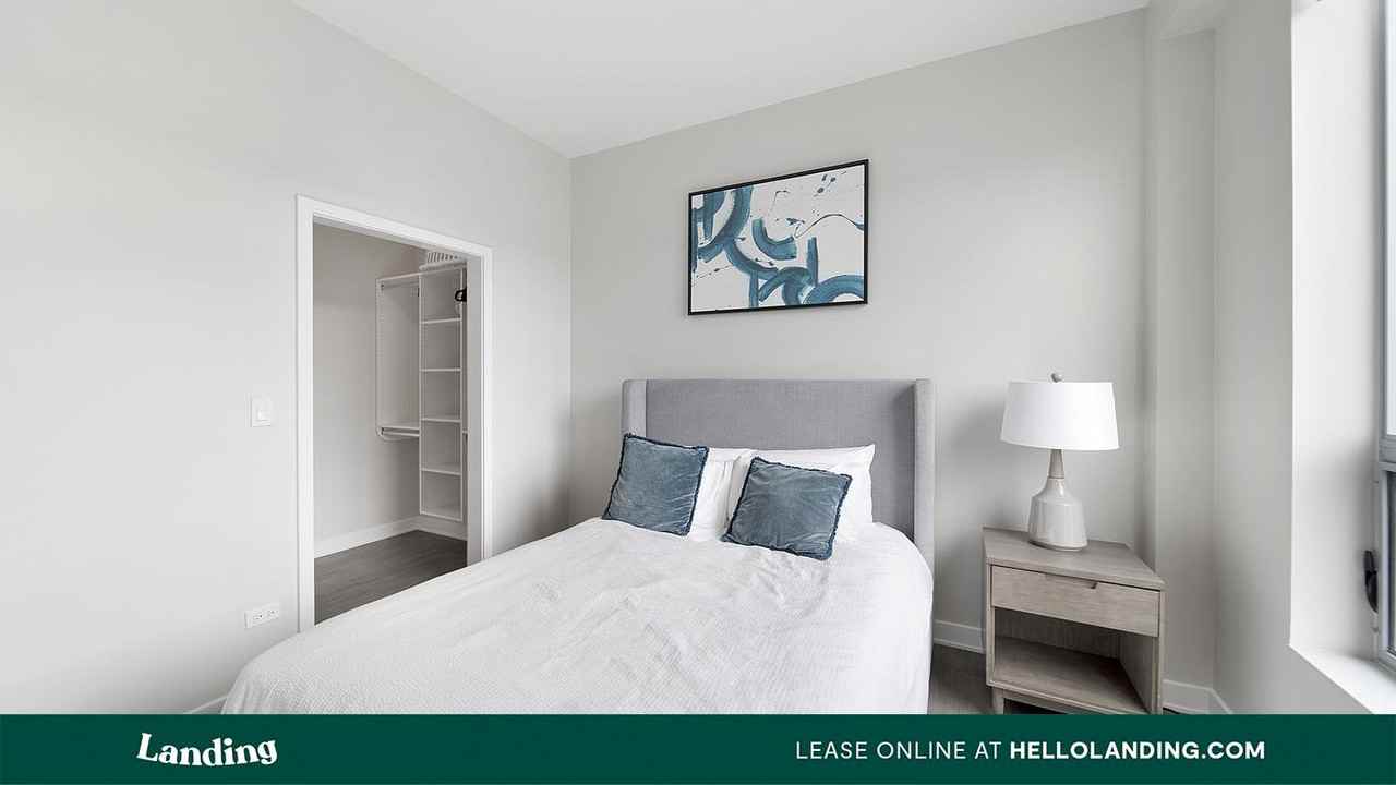 1950 N Campbell Ave - Photo 3 of 35