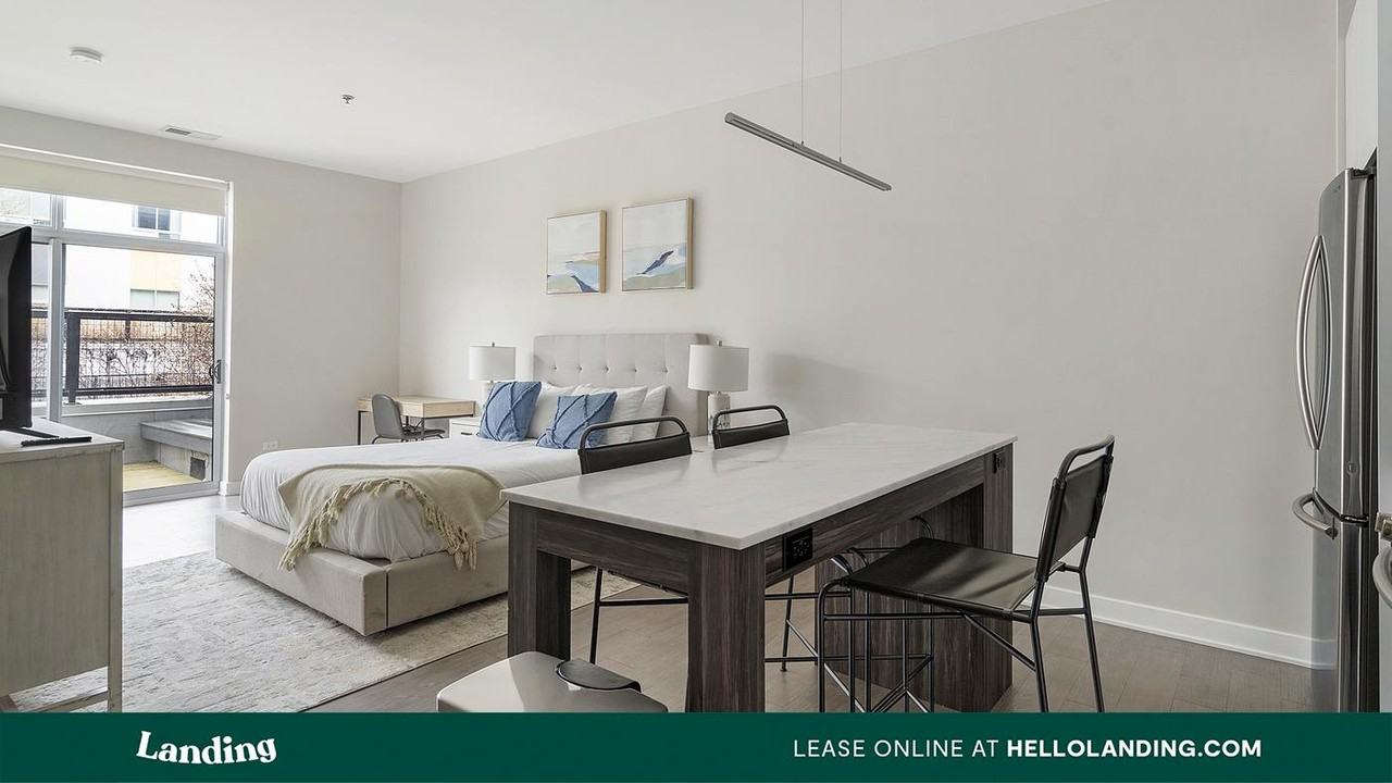 1950 N Campbell Ave - Photo 5 of 35