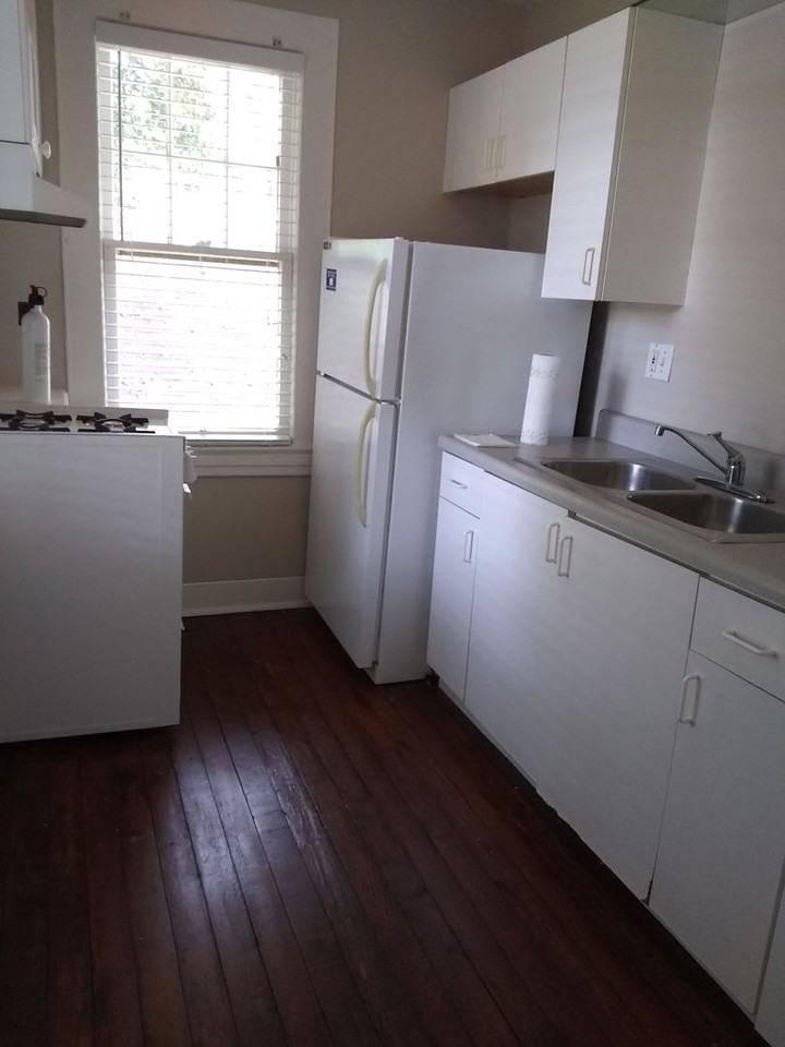 1500 1/2 Mount Vernon St - Photo 3 of 15