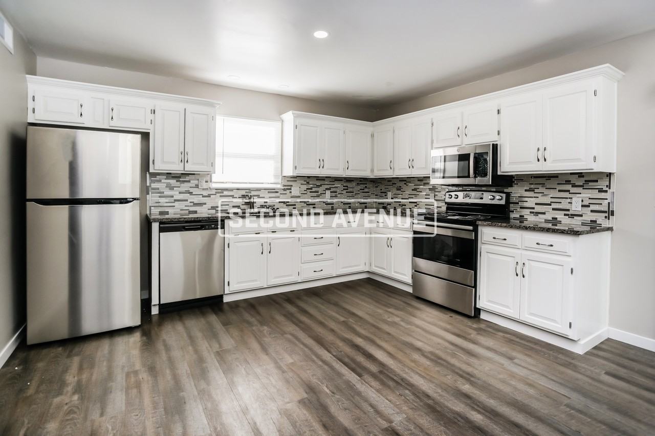 18029 E 31st Terrace Dr S - Photo 2 of 21