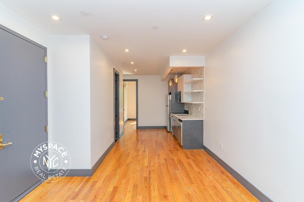 294 Grove St #1F - Photo 3 of 11