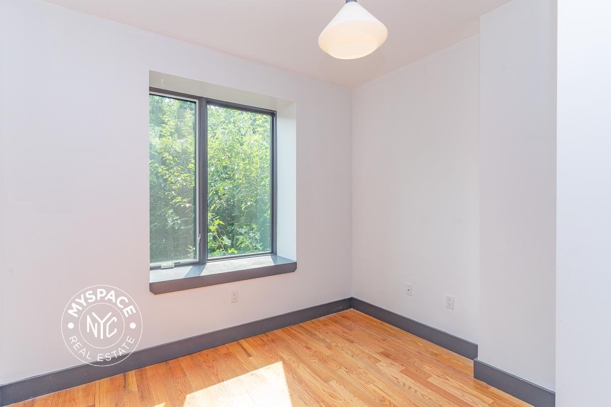 294 Grove St #1F - Photo 6 of 11