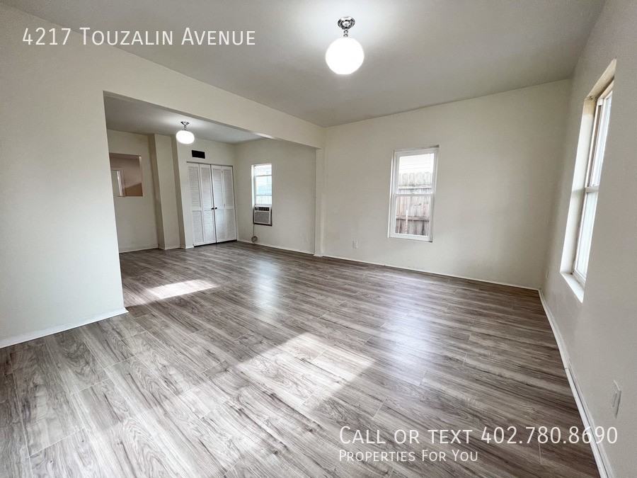 4217 Touzalin Ave - Photo 2 of 25