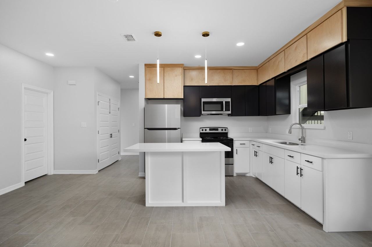 3814 N Mezcal Dr #1 - Photo 6 of 15