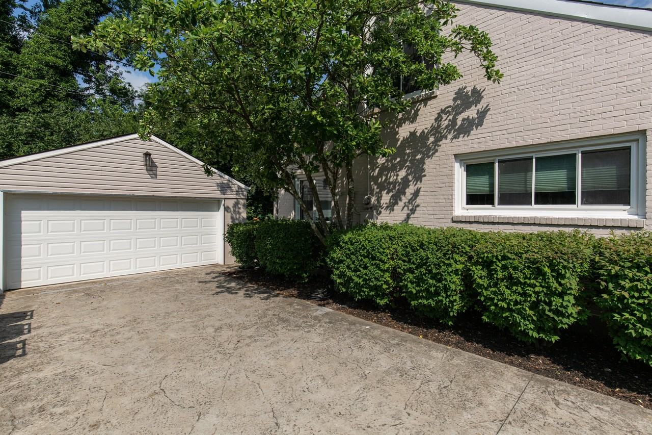 2510 Browns Ln #NA - Photo 2 of 21