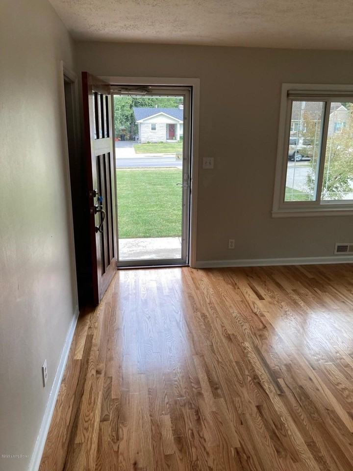 2510 Browns Ln #NA - Photo 5 of 20